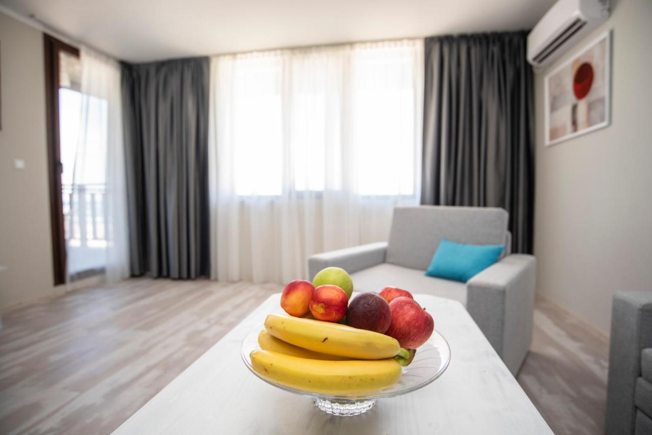 Lejlighed i Lozenets på 70 m². Soveværelser: 1. Private badeværelser: 1. Eksteriør billede